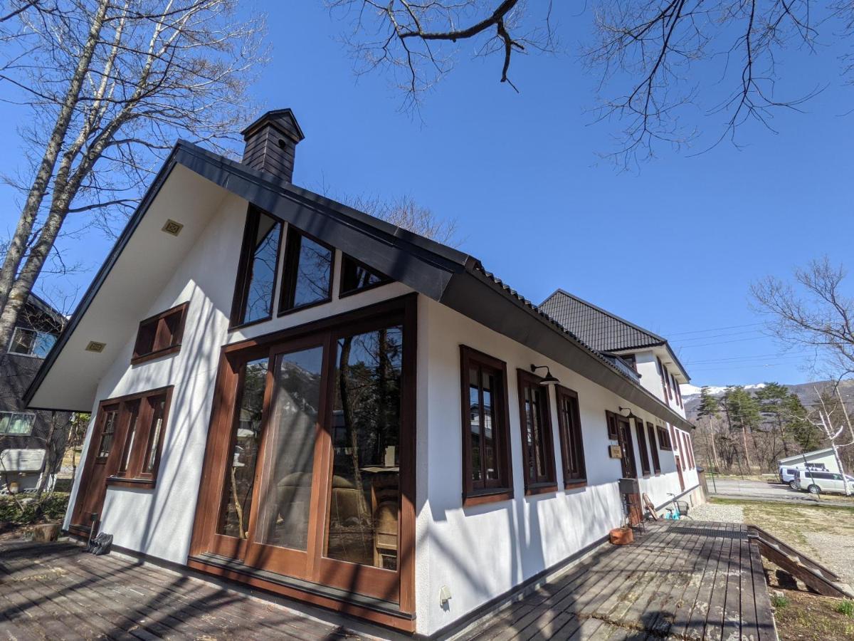 The Joint Bed and Breakfast Χακούμπα Εξωτερικό φωτογραφία