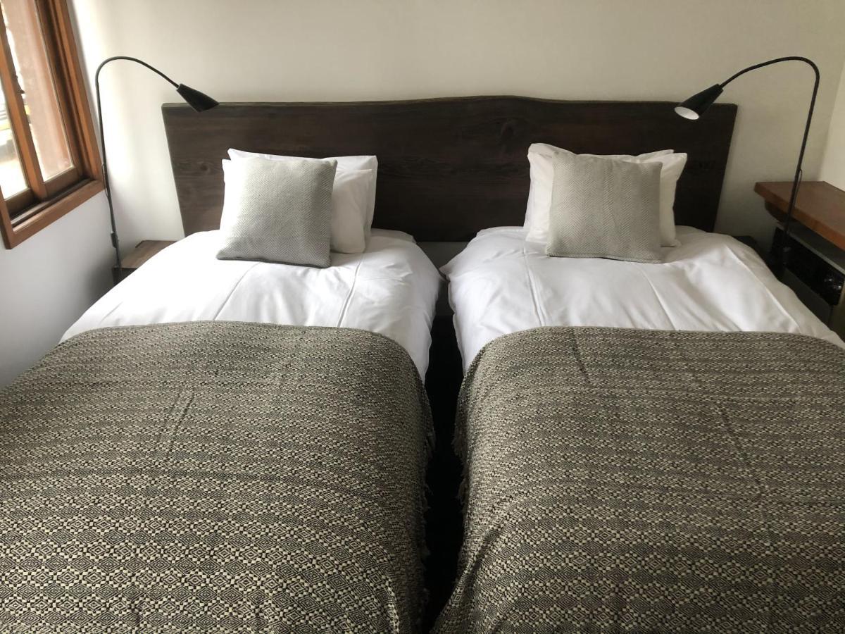 The Joint Bed and Breakfast Χακούμπα Εξωτερικό φωτογραφία
